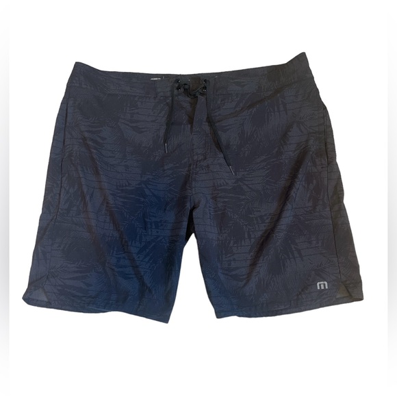 Travis Mathew Other - Travis Mathew Mens Golf Board Shorts Size 40 #07099 Tropical Pattern Stretch EUC